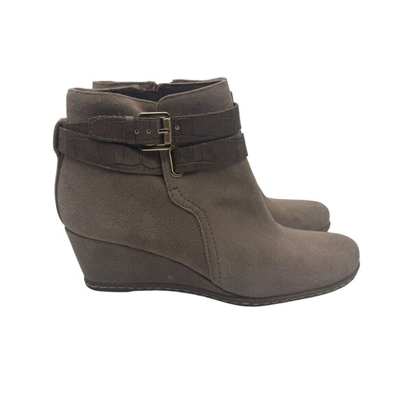 Taupe Suede Faux Leather Strap Wedge Boots Size 7 Franco Sarto - Picture 5 of 11